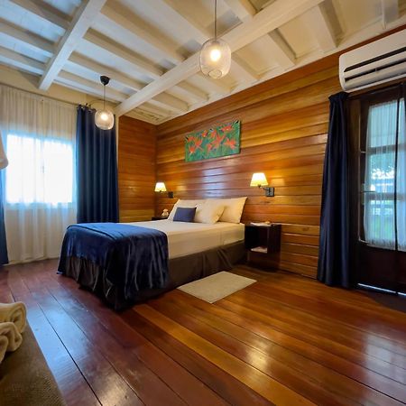 Prins Hendrik Suites ปารามารีโบ ภายนอก รูปภาพ