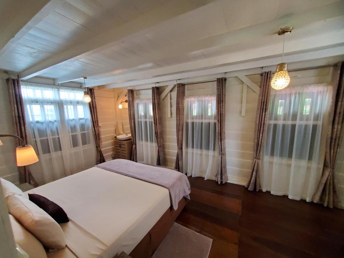 Prins Hendrik Suites ปารามารีโบ ภายนอก รูปภาพ