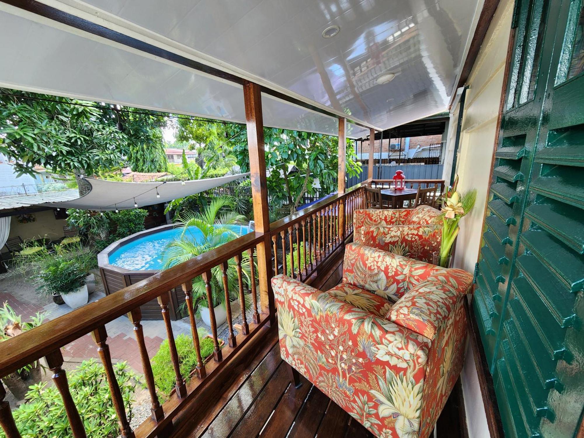 Prins Hendrik Suites ปารามารีโบ ภายนอก รูปภาพ