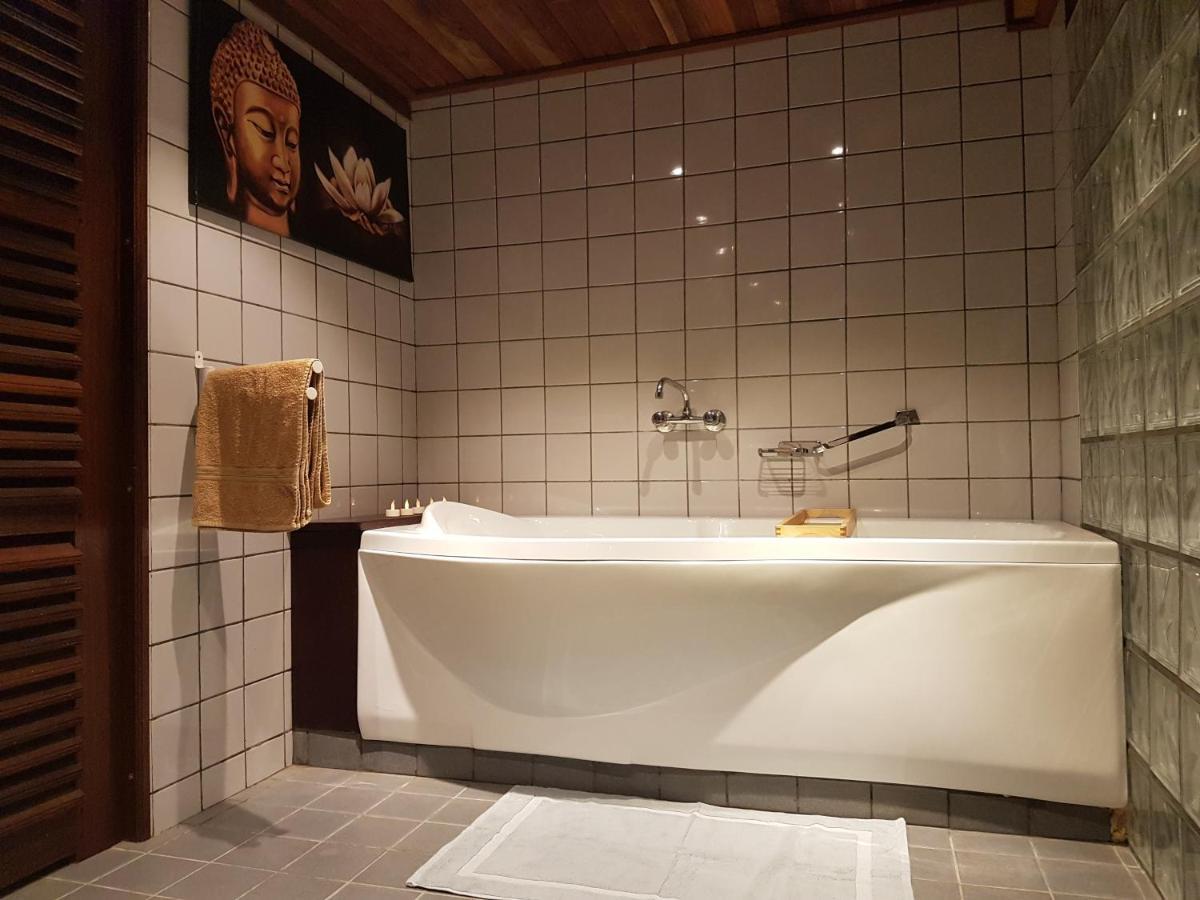Prins Hendrik Suites ปารามารีโบ ภายนอก รูปภาพ